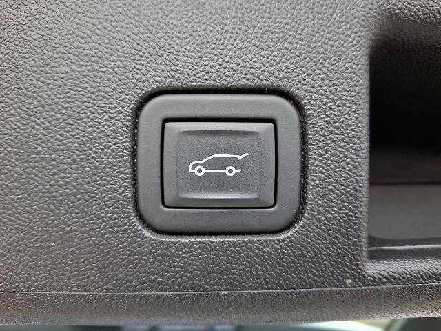 Used 2023 Chevrolet Equinox LT image 29