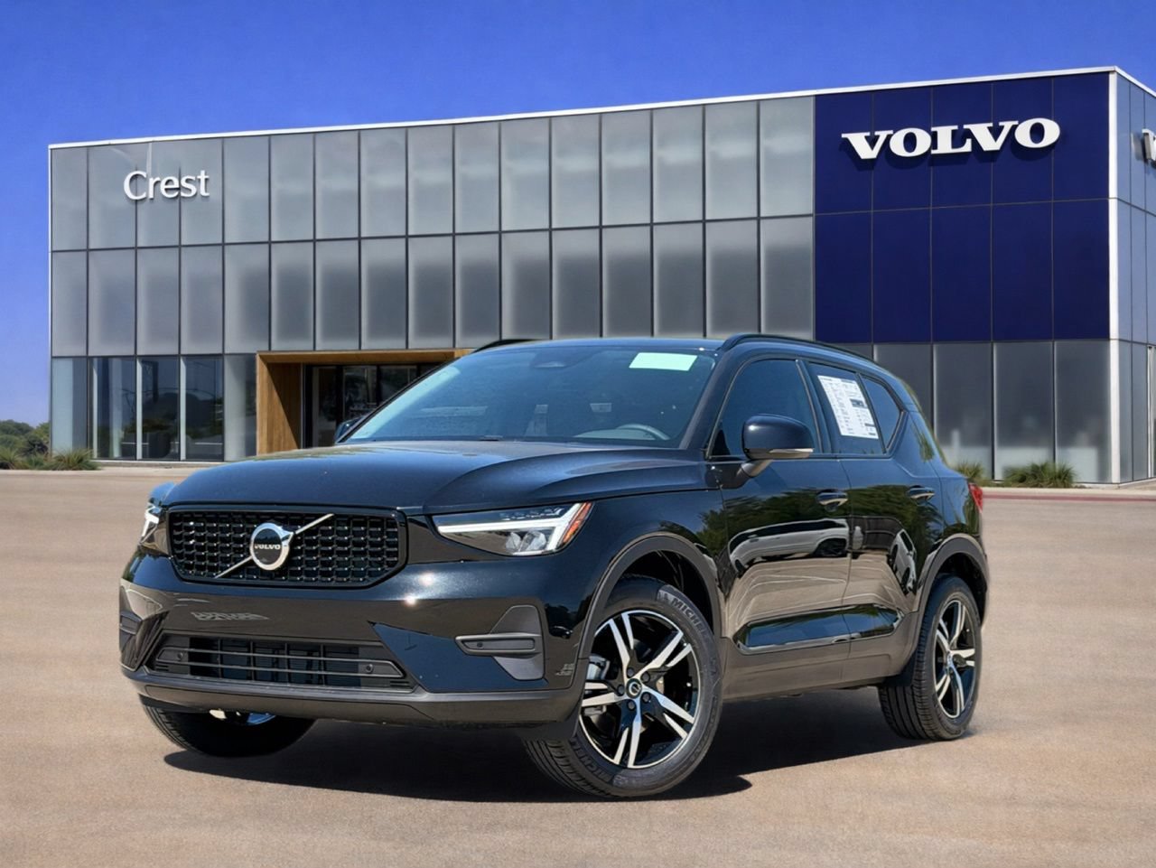 New 2026 Volvo XC40 B5 Core w/ Protection Package Premier AWD/4WD video 1