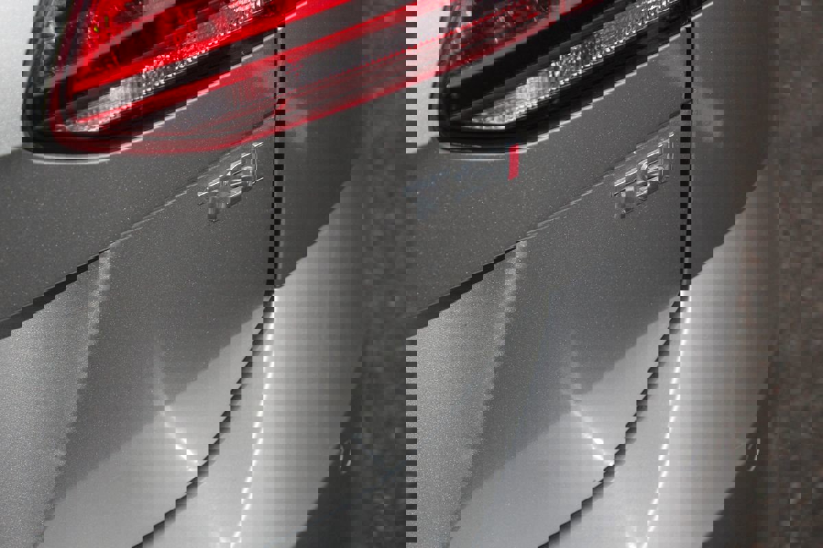 Used 2016 Volkswagen Golf SEL w/ Lighting Package (SEL) image 23