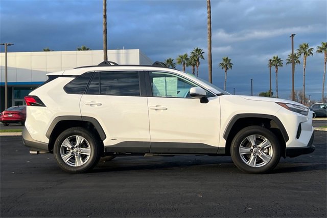 Used 2024 Toyota RAV4 XLE image 3