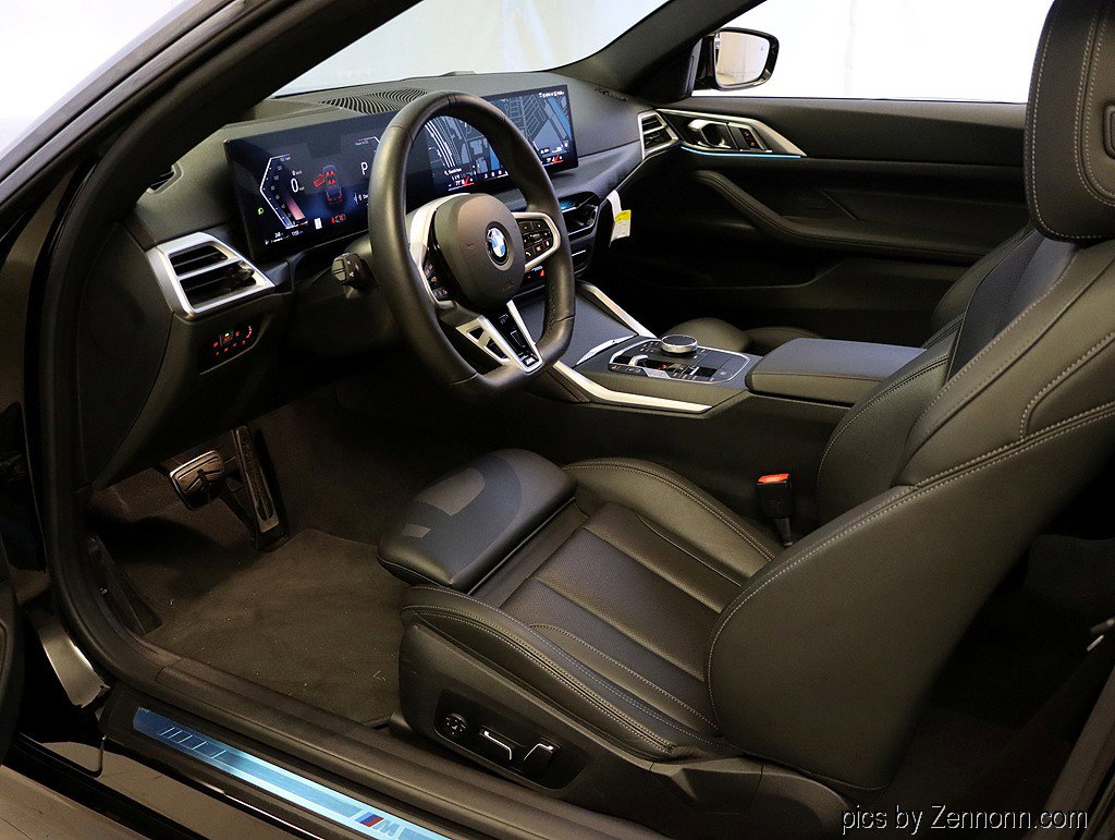 Used 2025 BMW 430i xDrive Coupe w/ M Sport Package image 11