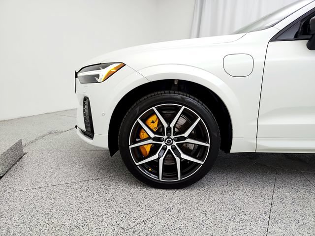 Certified 2024 Volvo XC60 T8 Polestar w/ Protection Package Premier AWD/4WD image 30