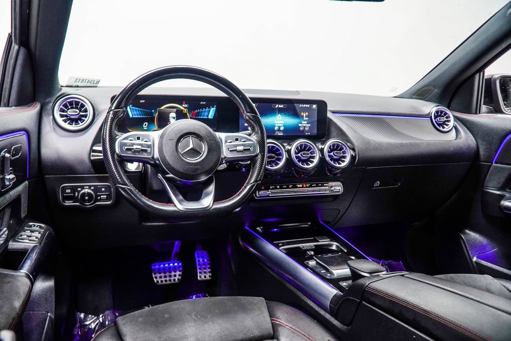 Used 2022 Mercedes-Benz GLA 35 AMG 4MATIC image 20