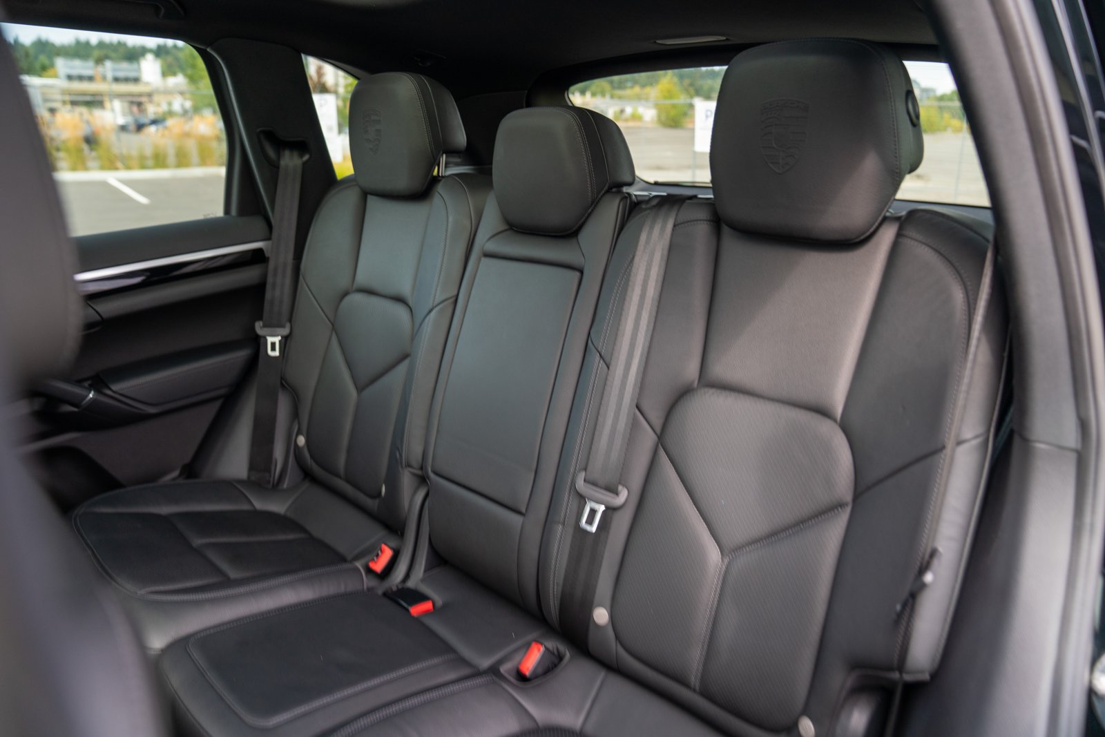 Certified 2014 Porsche Cayenne Diesel Platinum Edition AWD/4WD image 25