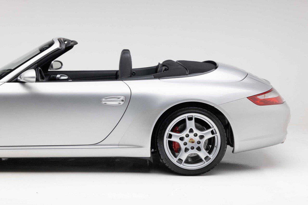 Used 2006 Porsche 911 Carrera S RWD image 35