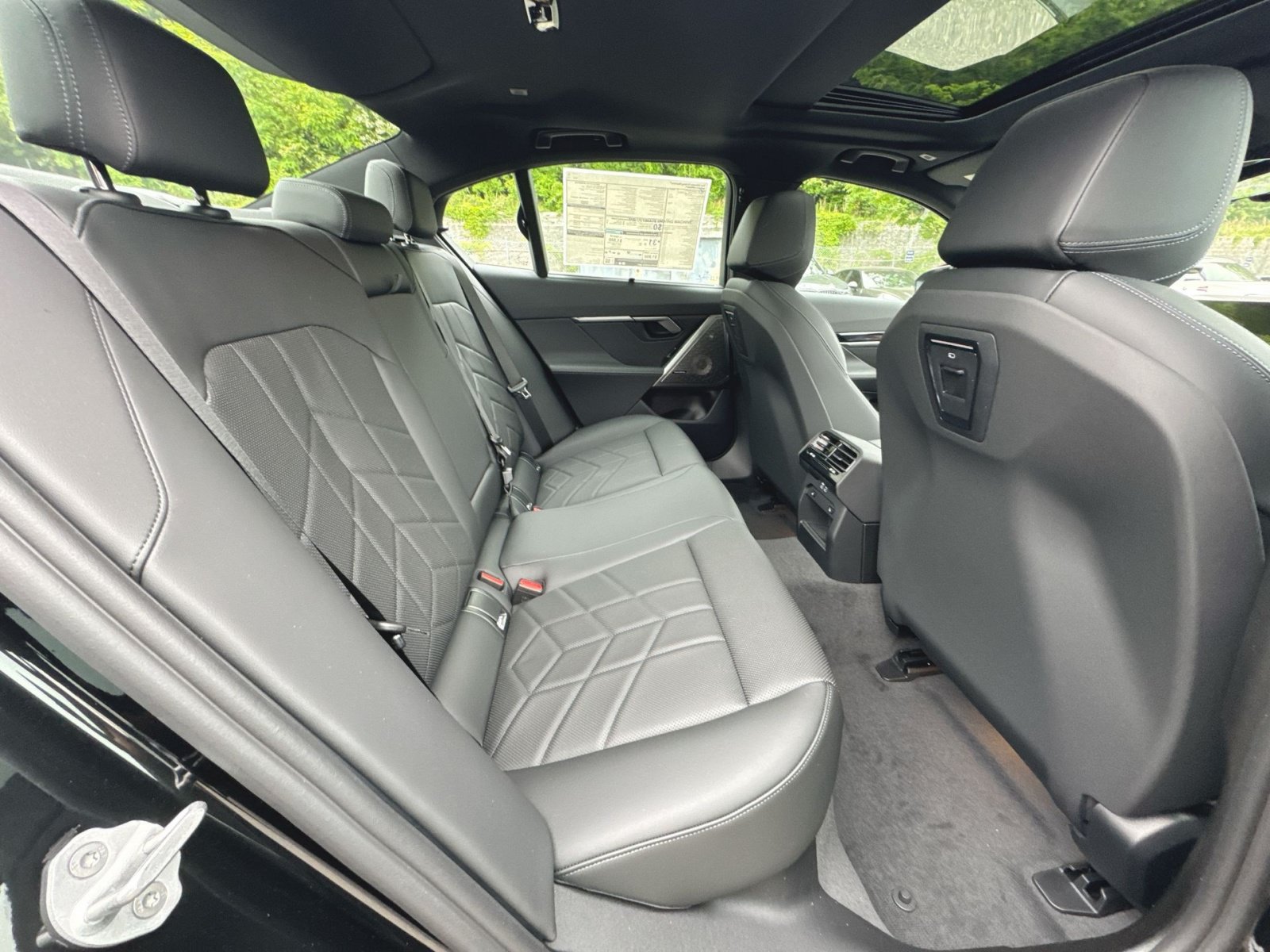 New 2027 BMW 530i w/ M Sport Package RWD image 32