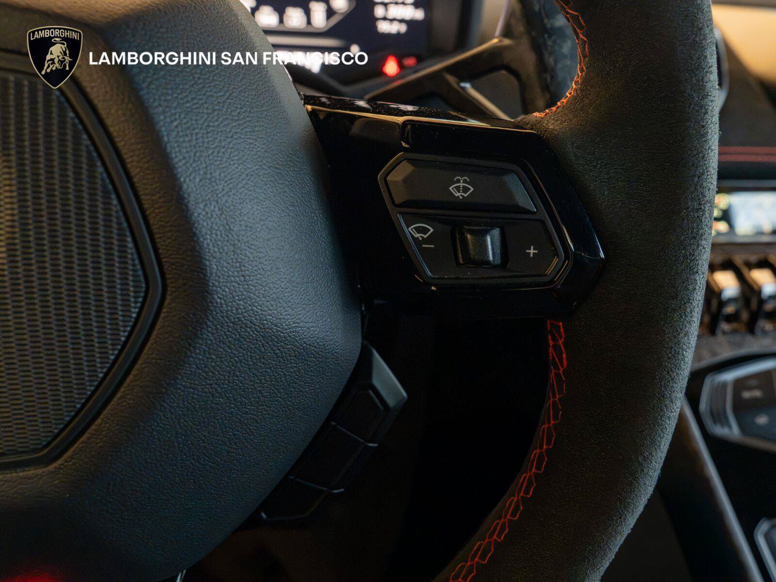 Used 2018 Lamborghini Huracan Performante AWD/4WD image 55