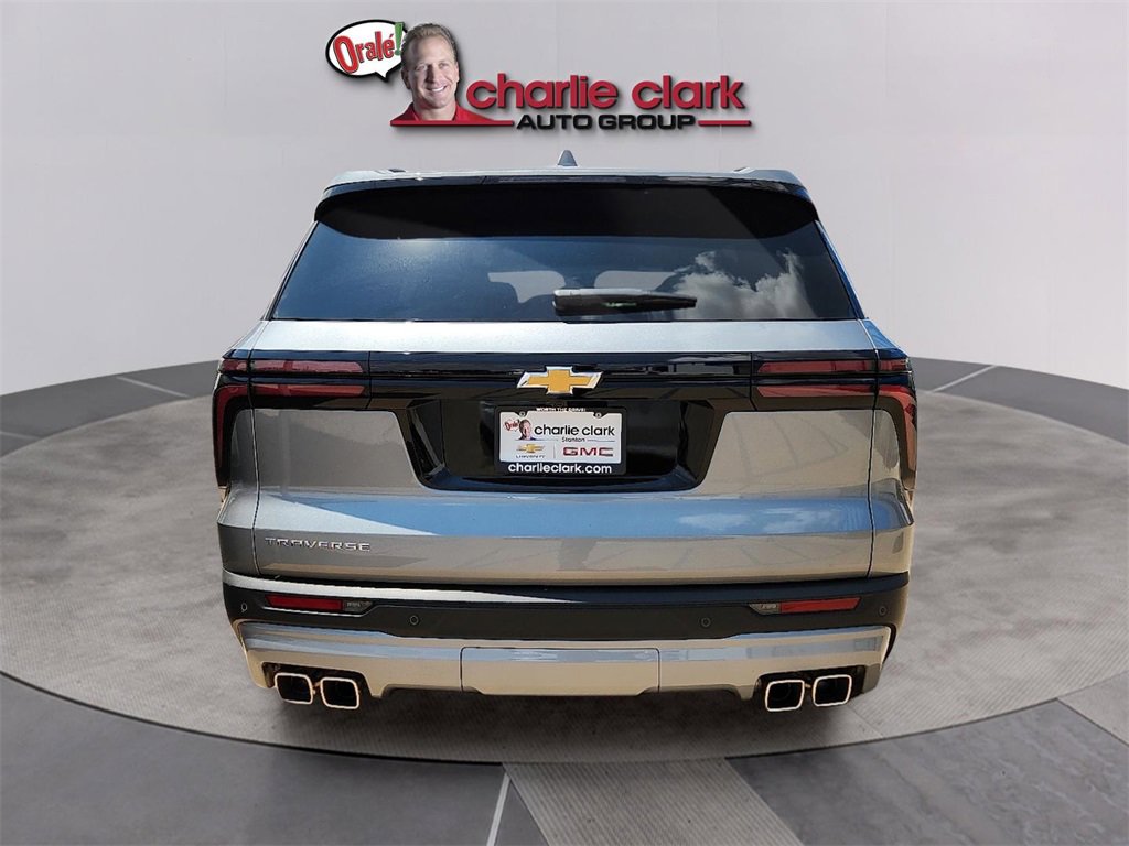 New 2026 Chevrolet Traverse LT w/ LPO, Floor Liner Package image 3