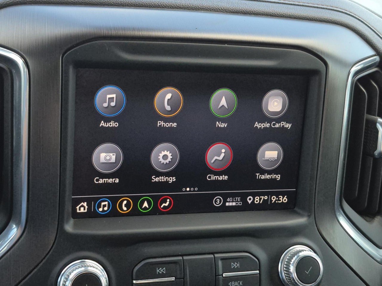 Certified 2020 GMC Sierra 1500 AT4 w/ AT4 Premium Package AWD/4WD image 28