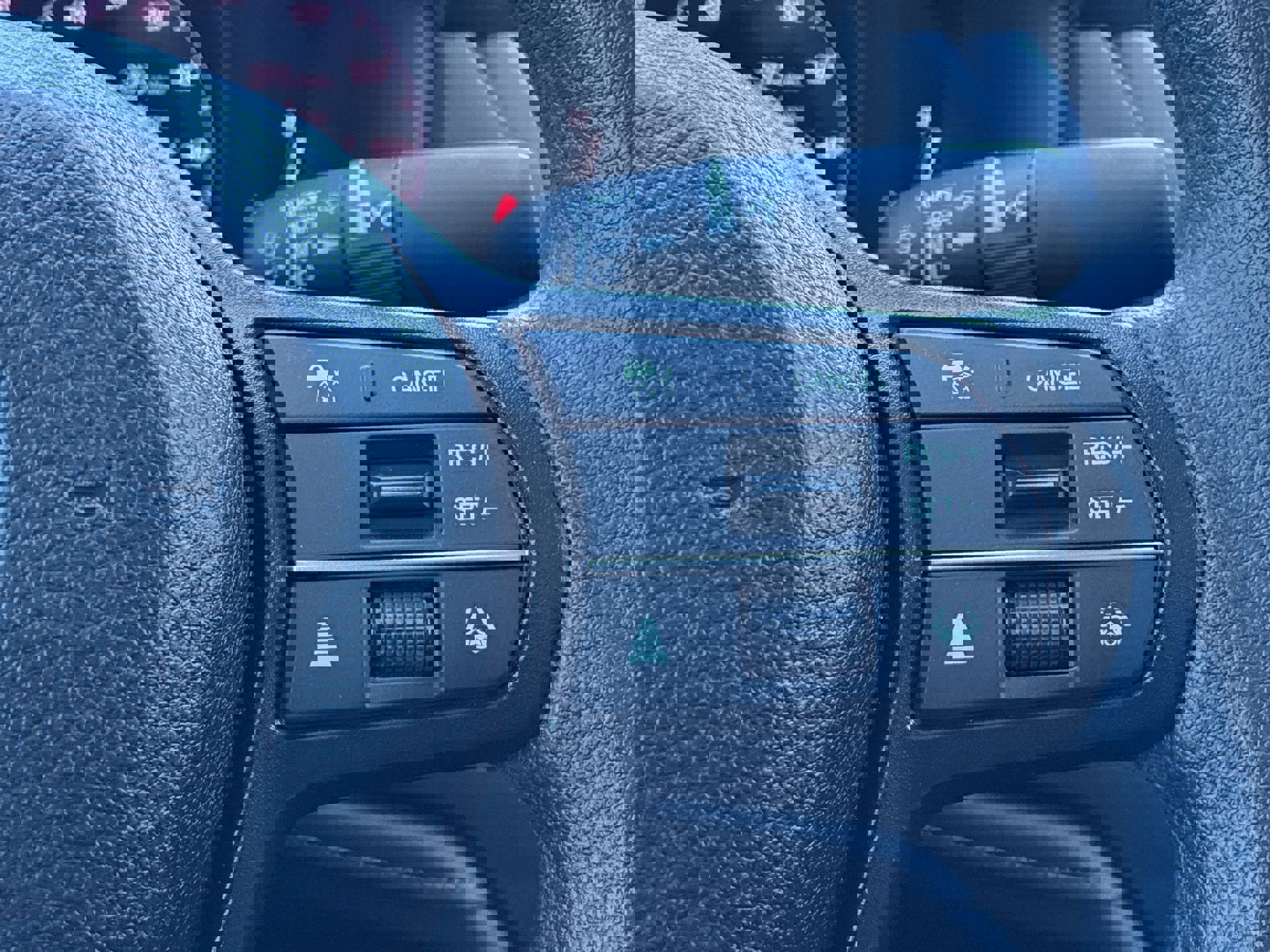 Certified 2025 Honda Accord LX image 25