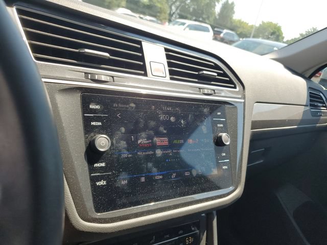 Certified 2024 Volkswagen Tiguan SE w/ Panoramic Sunroof Package AWD/4WD image 26