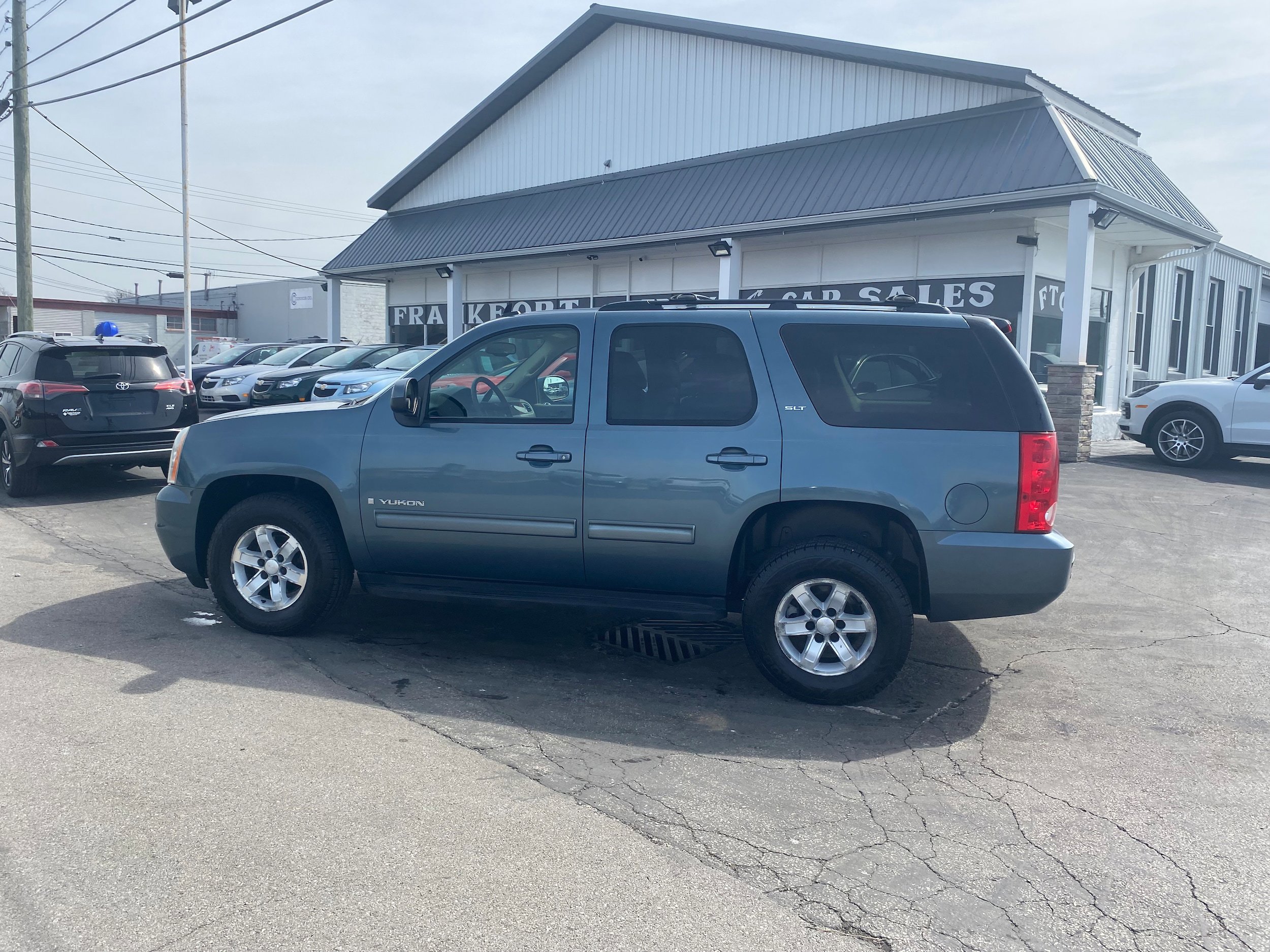 Used 2009 GMC Yukon SLT AWD/4WD image 8