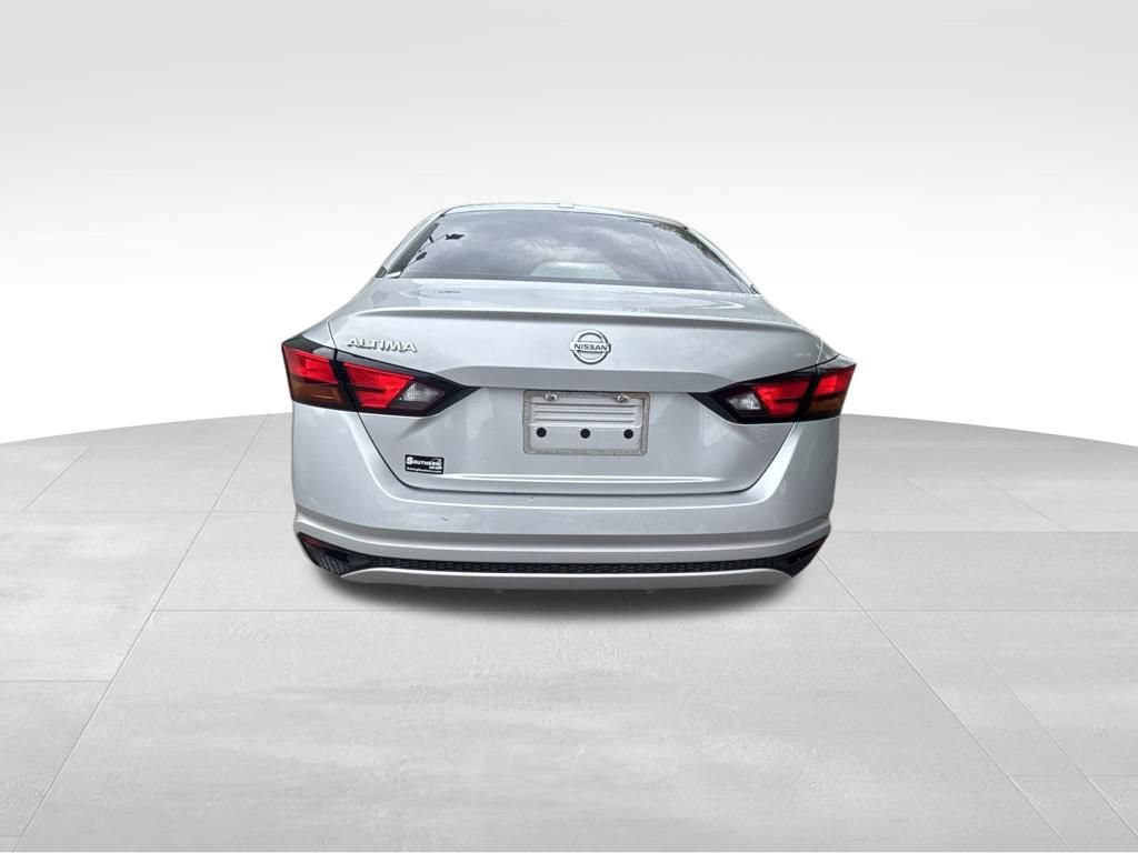 Used 2020 Nissan Altima 2.5 S FWD image 5