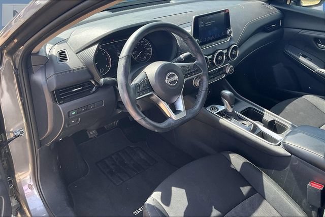 Used 2025 Nissan Sentra SV w/ All-Weather Package FWD image 15