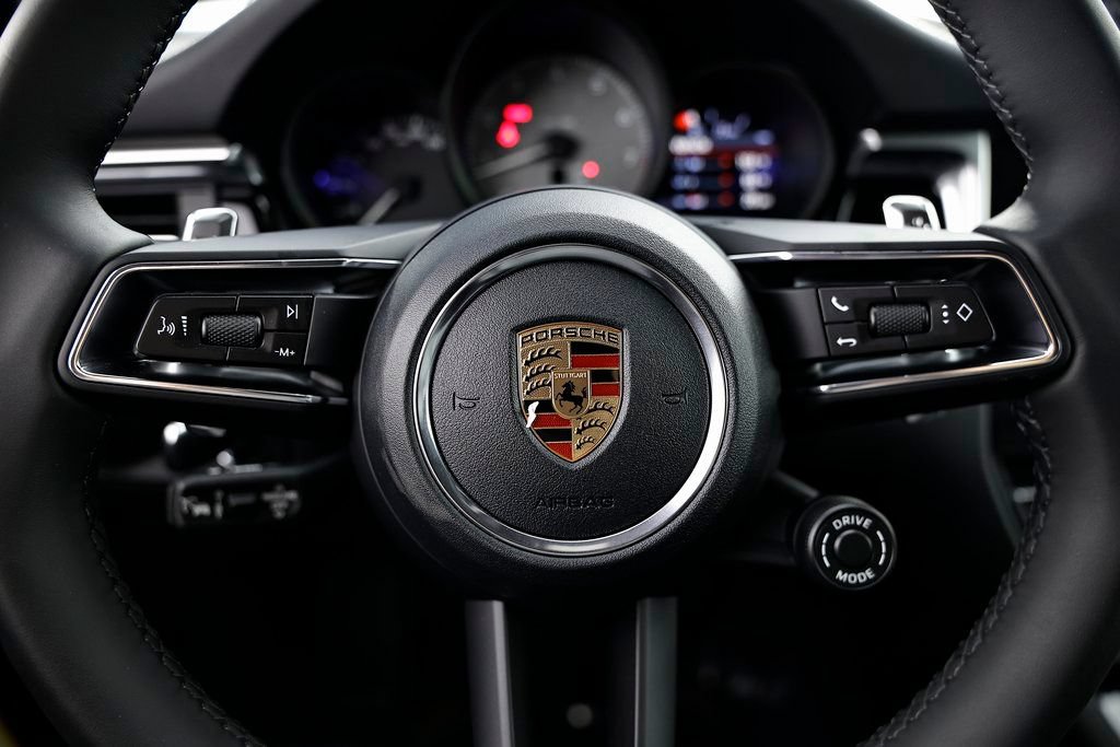 New 2026 Porsche Macan S AWD/4WD image 36