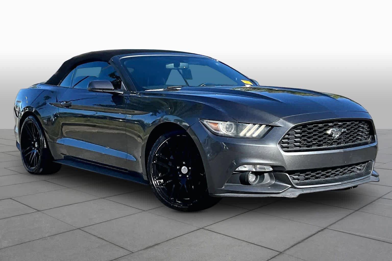 Used 2015 Ford Mustang Premium RWD image 2