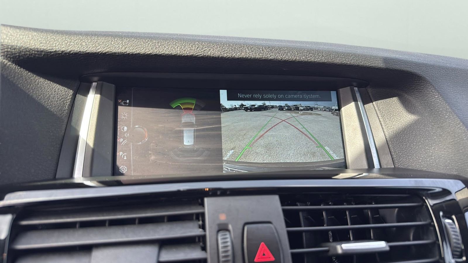 Used 2017 BMW X3 xDrive28i image 19