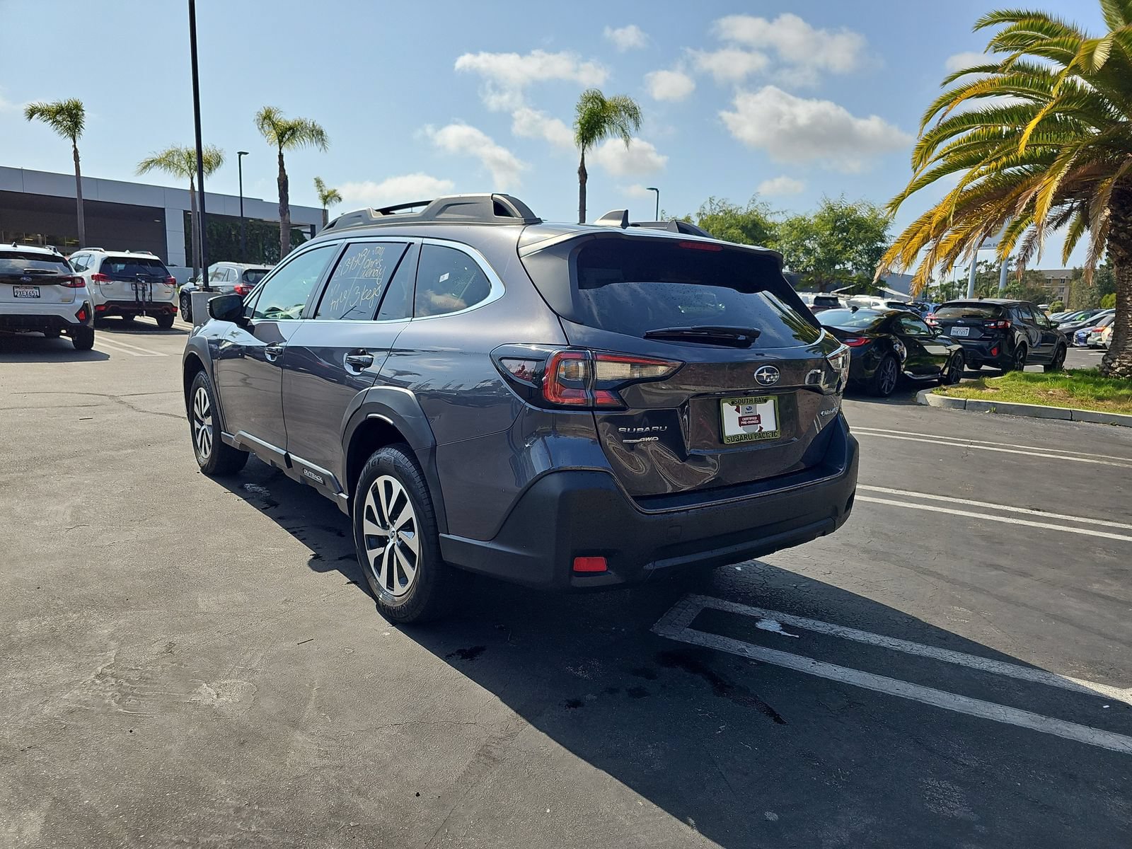 Certified 2024 Subaru Outback Premium AWD/4WD image 5