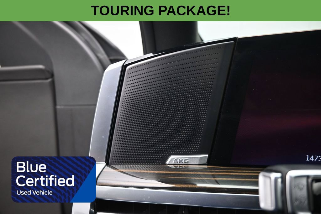 Used 2025 Cadillac Escalade Premium Luxury w/ Touring Package AWD/4WD image 17