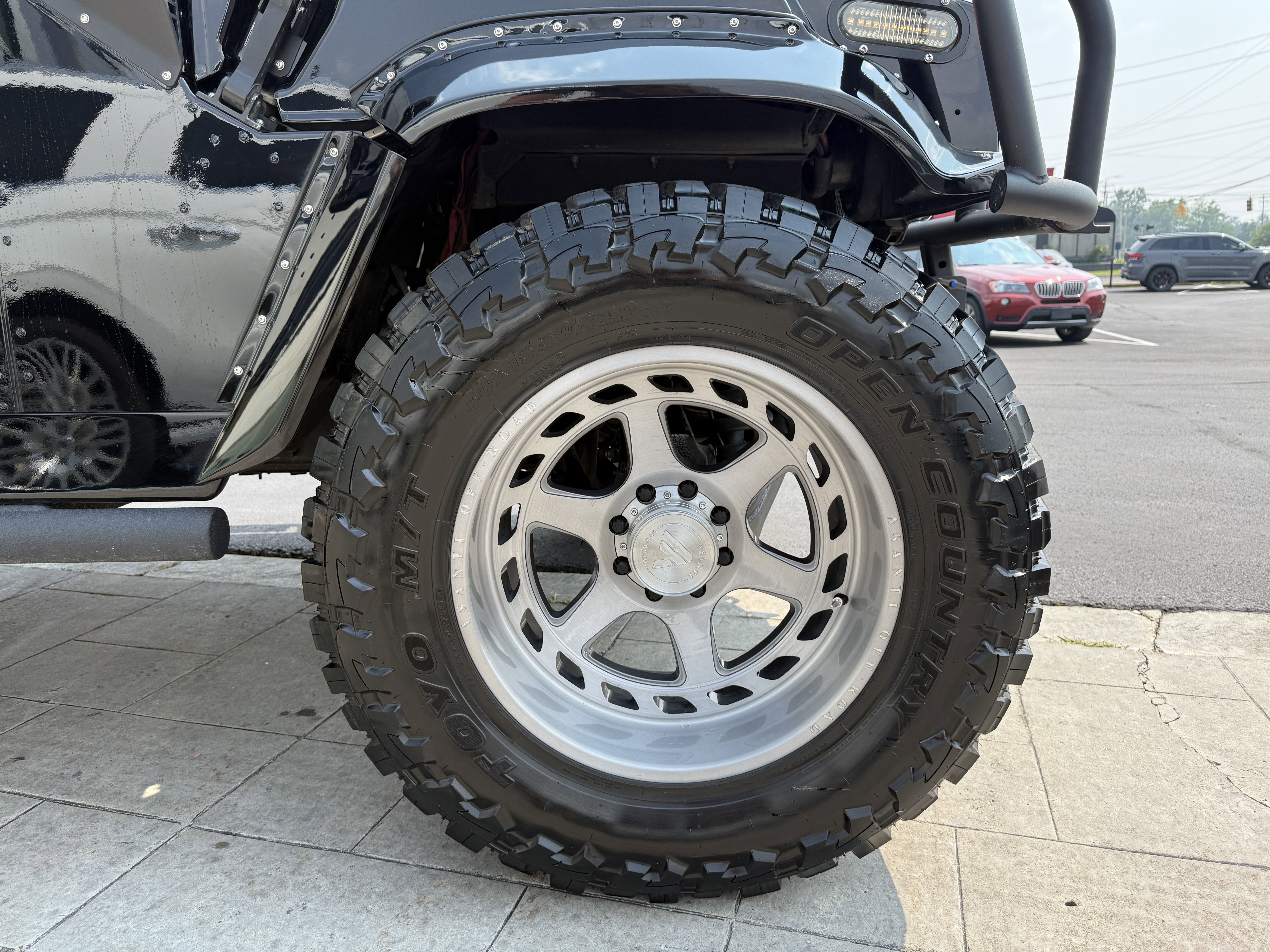 Used 2001 HUMMER H1 4-Door Wagon image 34