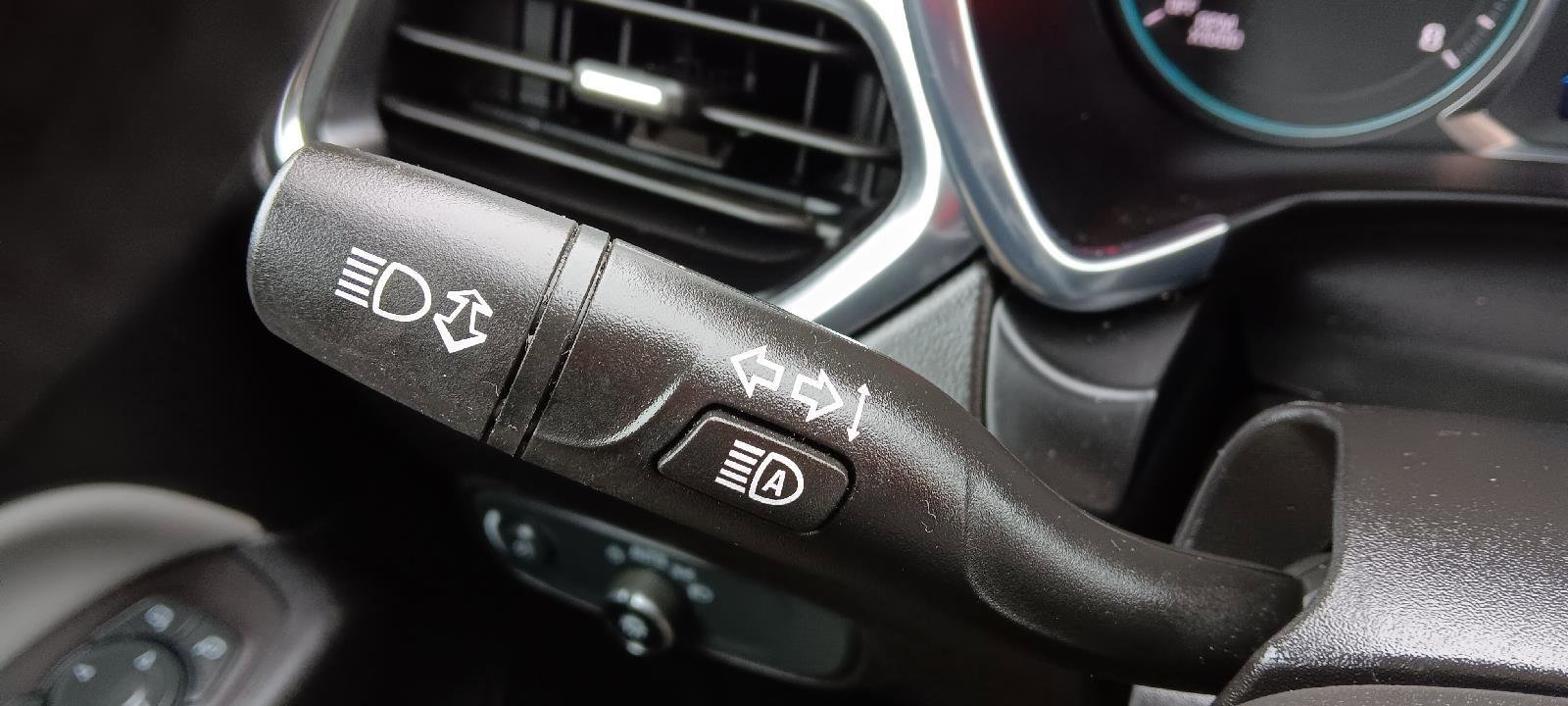 Used 2022 Chevrolet Equinox LT image 15