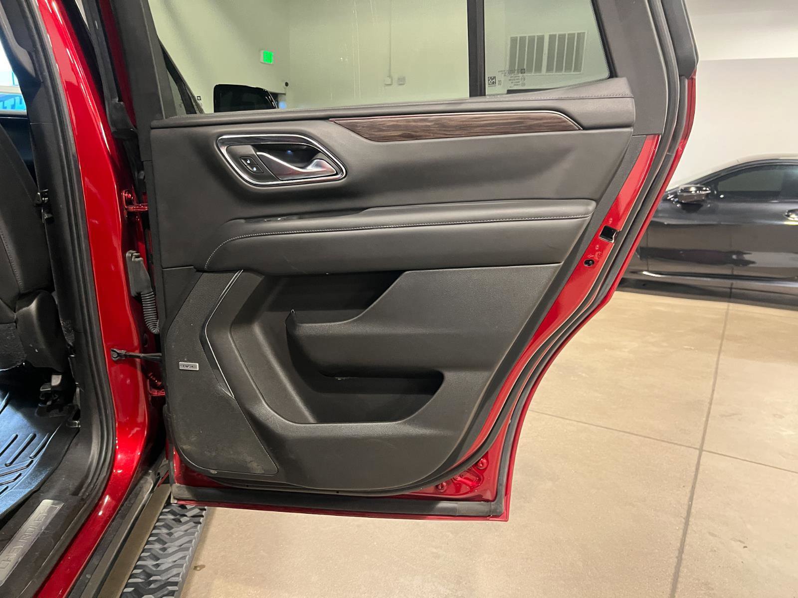 Used 2021 Chevrolet Tahoe Z71 image 39