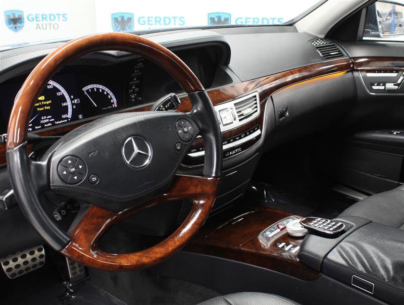 Used 2013 Mercedes-Benz S 550 4MATIC image 7