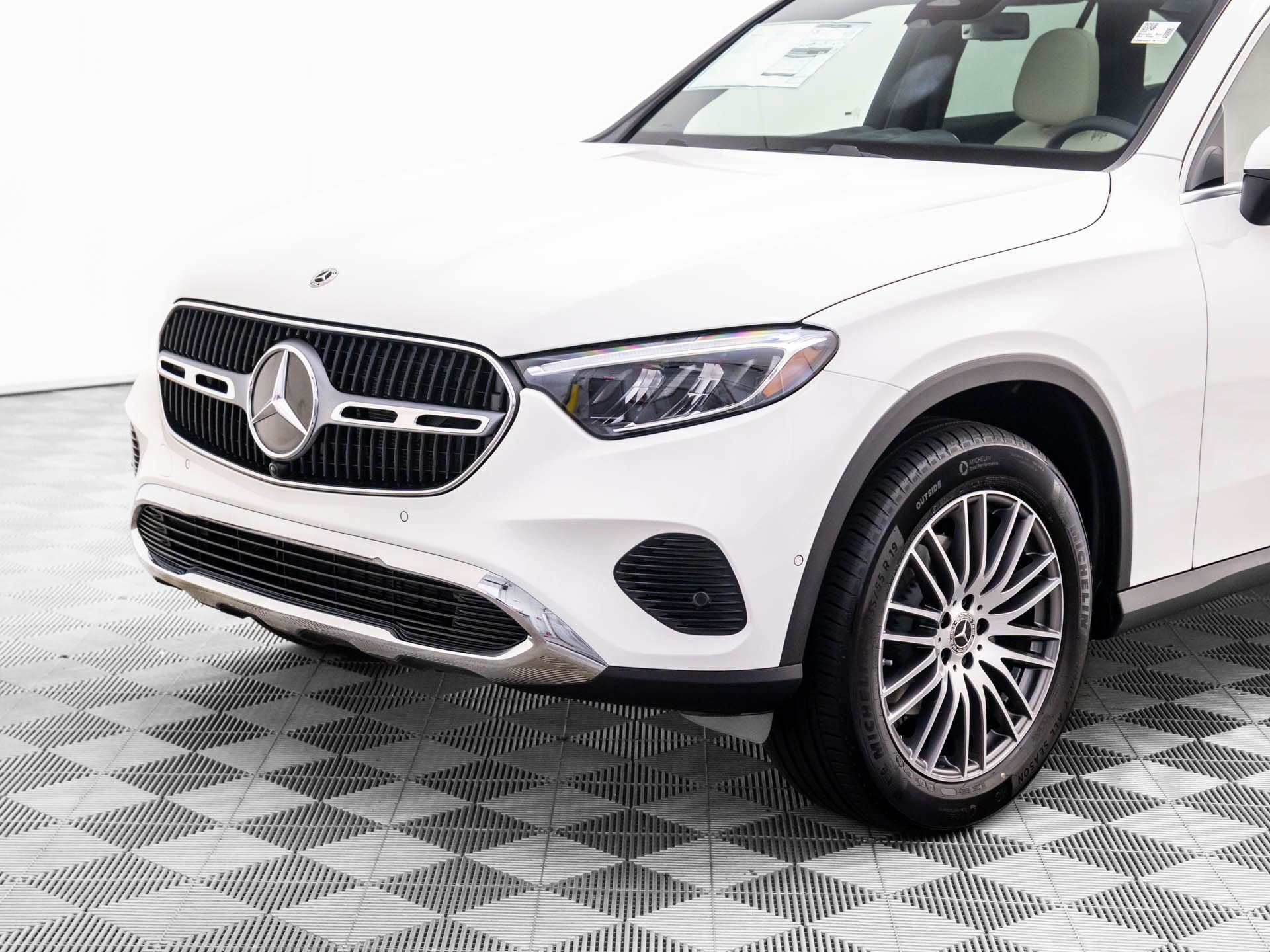 New 2026 Mercedes-Benz GLC 300 4MATIC image 32