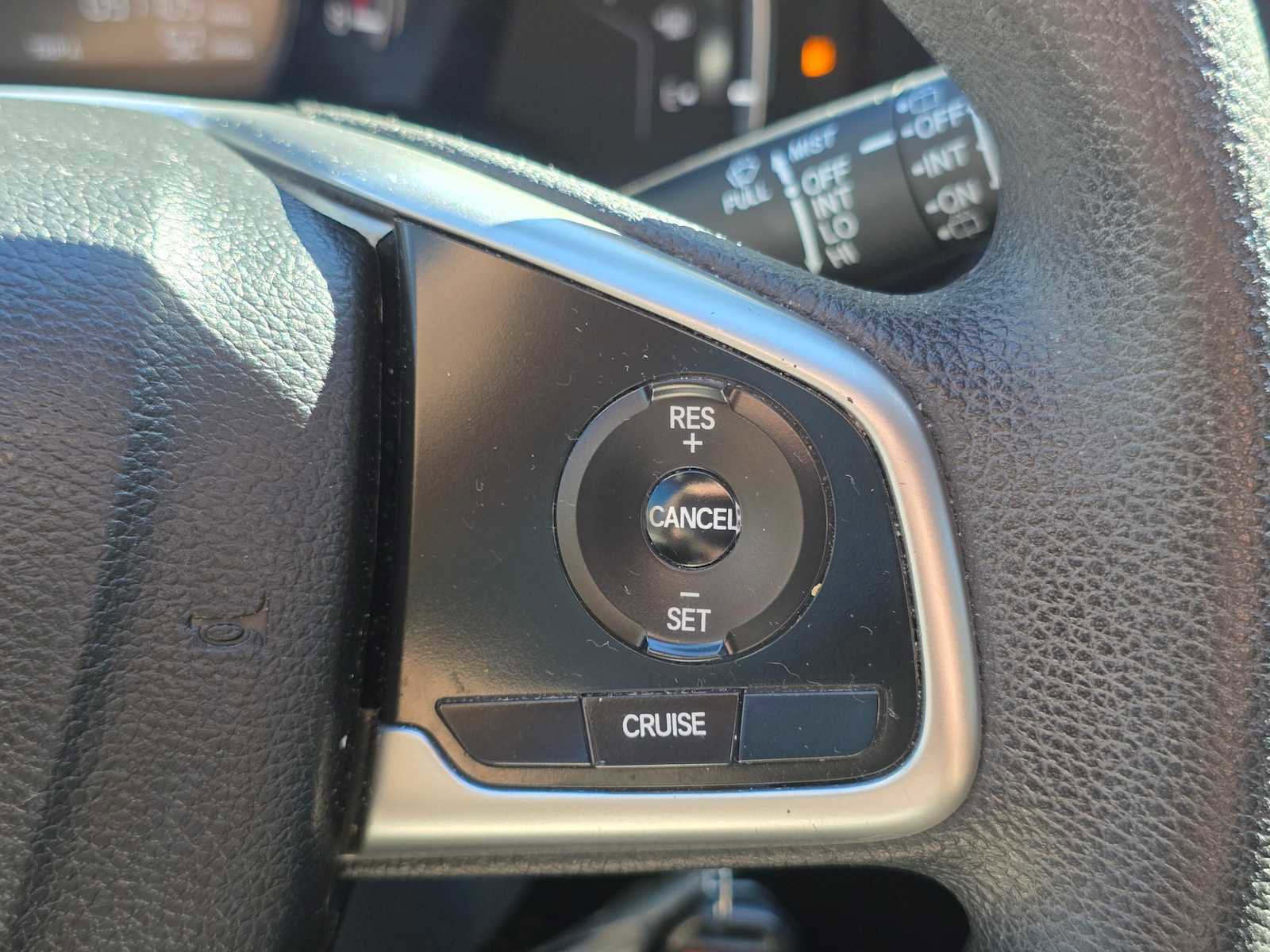 Used 2018 Honda CR-V LX image 32