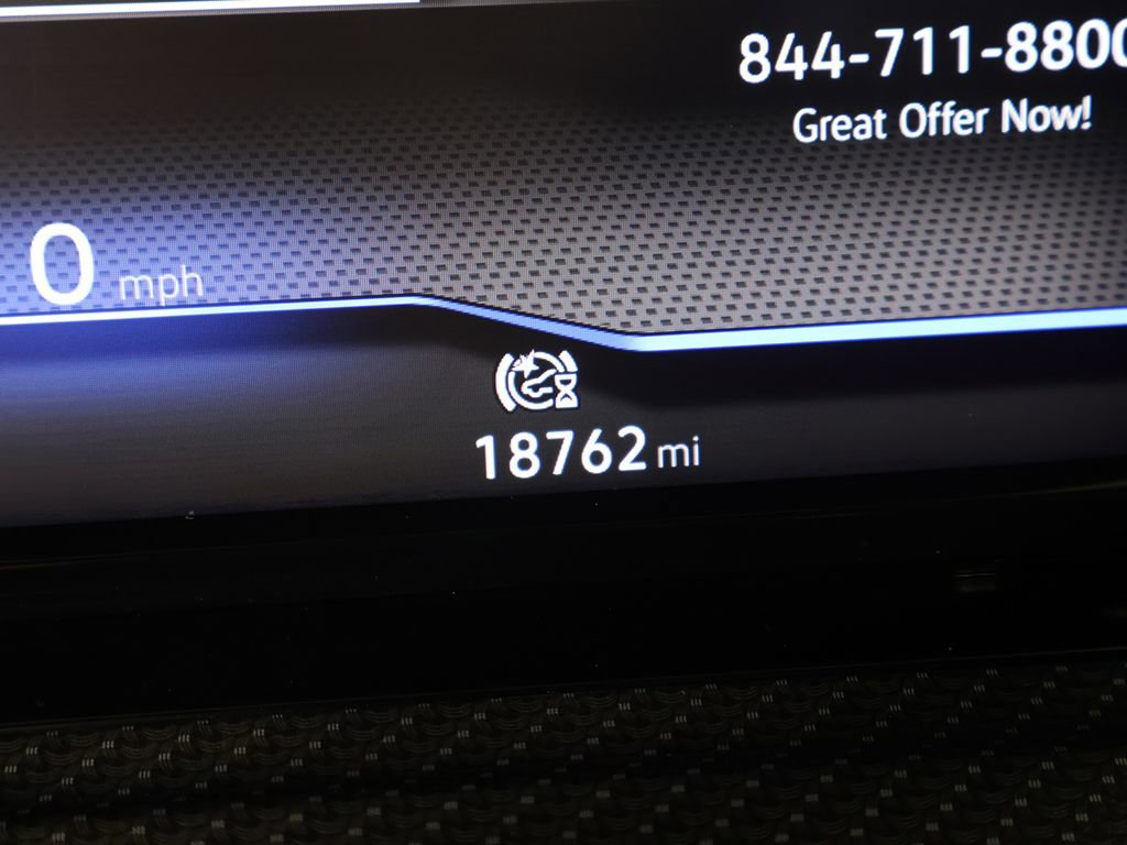 Used 2024 Volkswagen Golf R AWD/4WD image 43