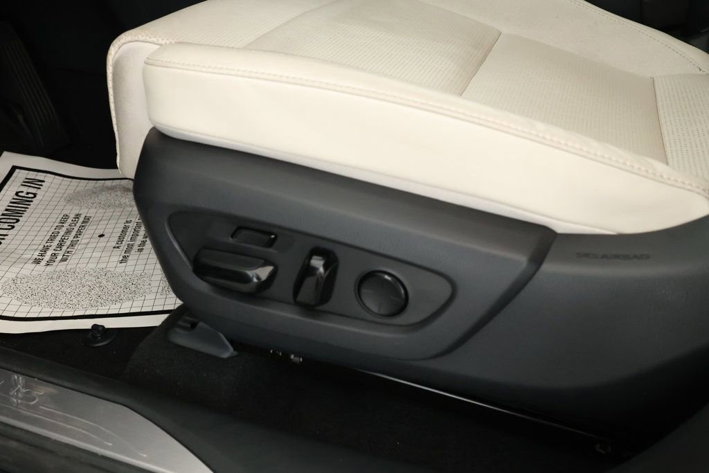 Used 2023 Lexus RX 350 image 10