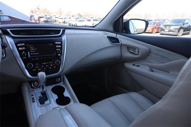 Used 2015 Nissan Murano S image 23