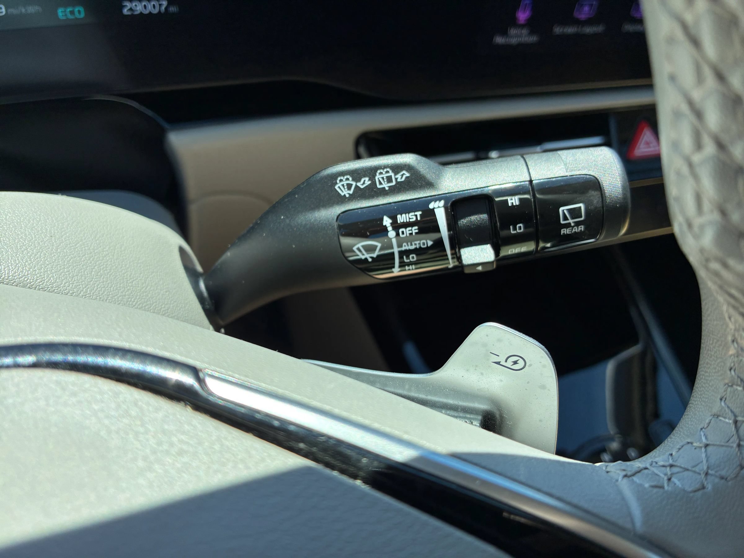 Used 2023 Kia Niro Wind FWD image 58