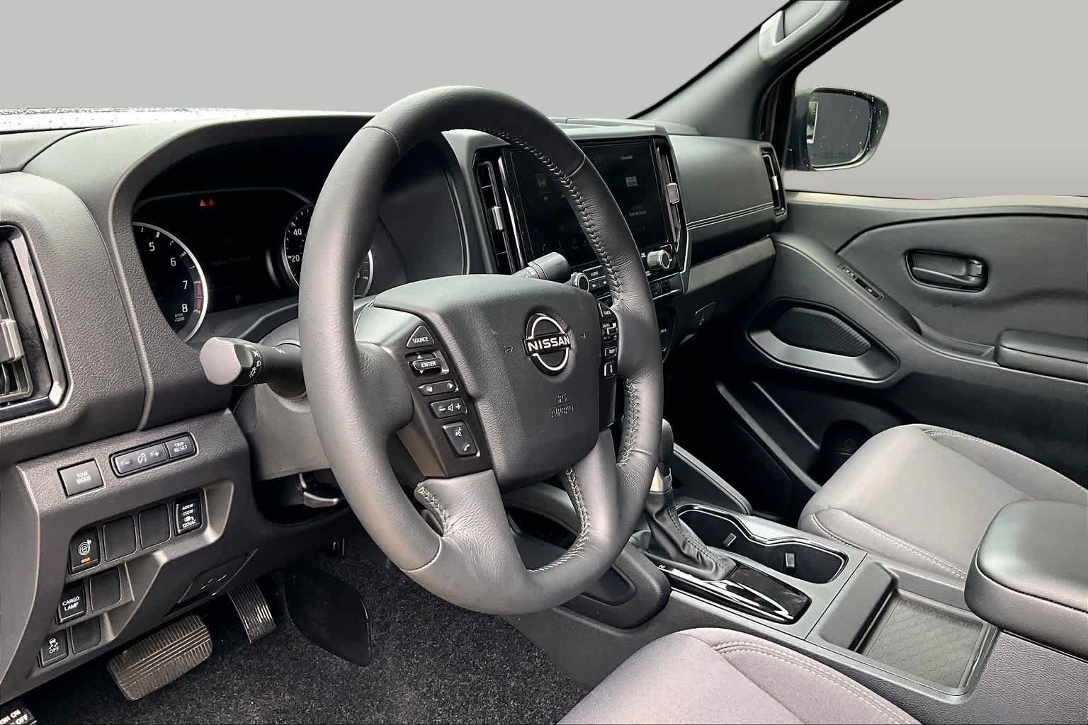 Certified 2026 Nissan Frontier SV w/ SV Convenience Package RWD image 17