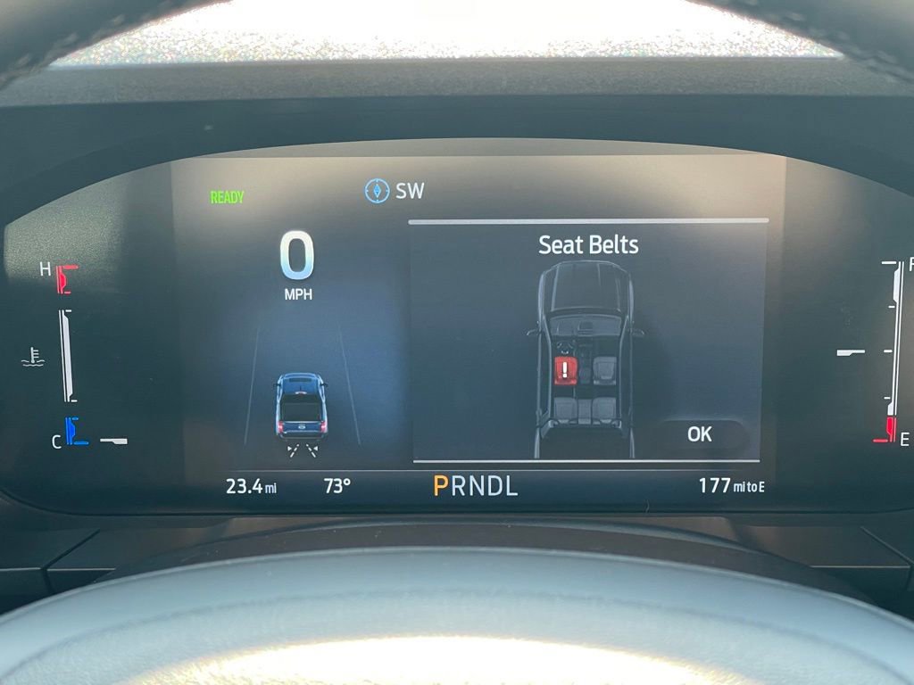 New 2025 Ford Maverick XLT w/ XLT Luxury Package image 9