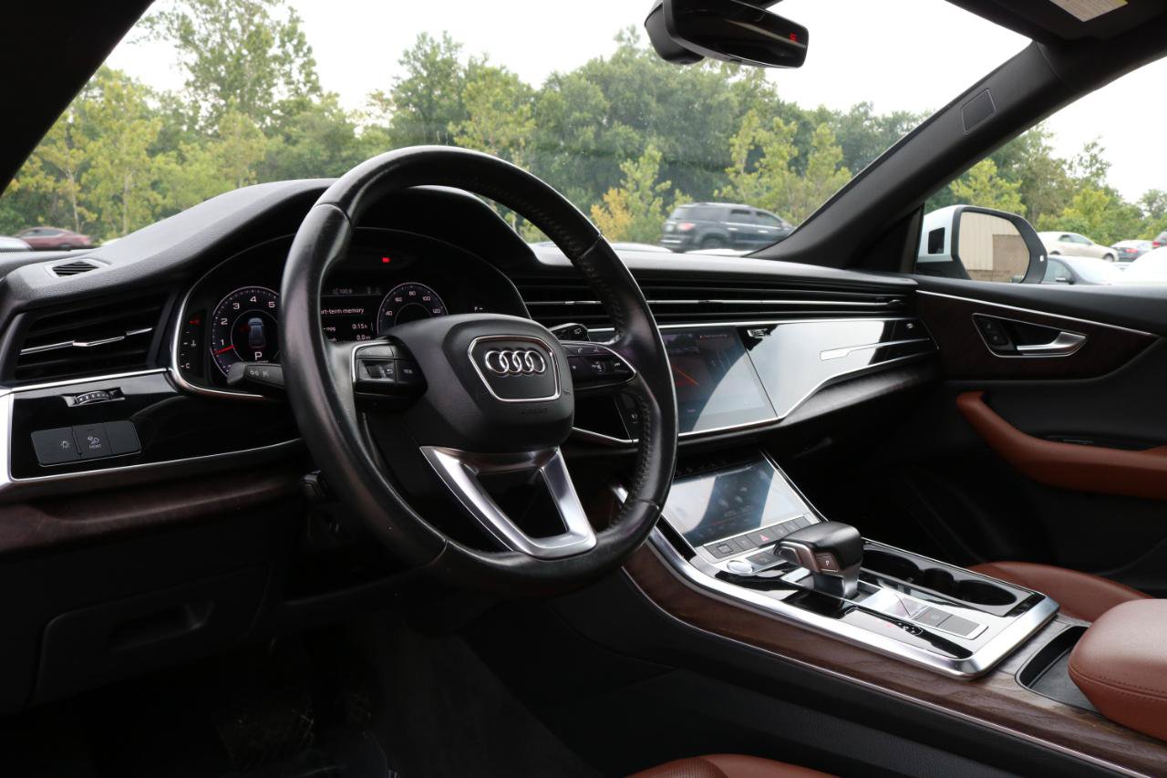 Used 2019 Audi Q8 Premium Plus w/ Premium Plus AWD/4WD image 6