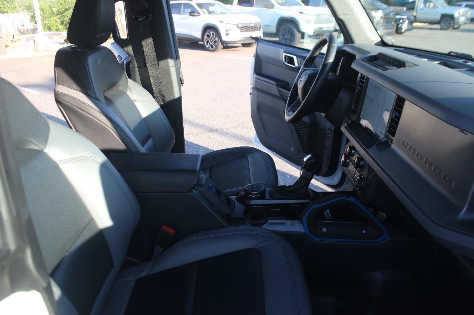 Used 2024 Ford Bronco Black Diamond AWD/4WD image 33