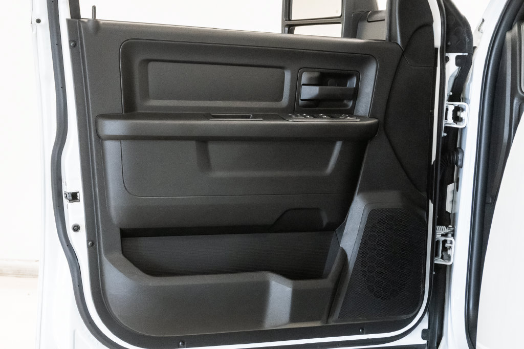 New 2027 RAM 3500 Tradesman AWD/4WD image 9