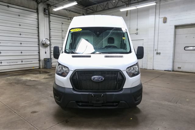 Used 2024 Ford Transit 250 148 High Roof AWD image 4