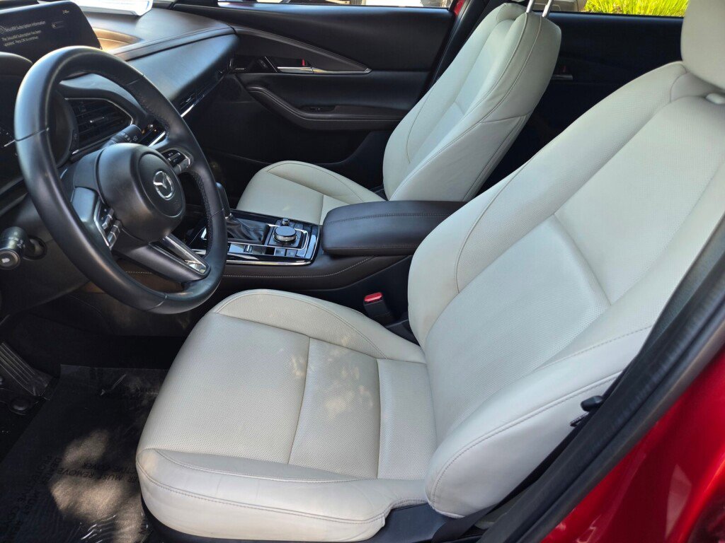 Used 2021 MAZDA CX-30 AWD 2.5 S w/ Premium Package image 20