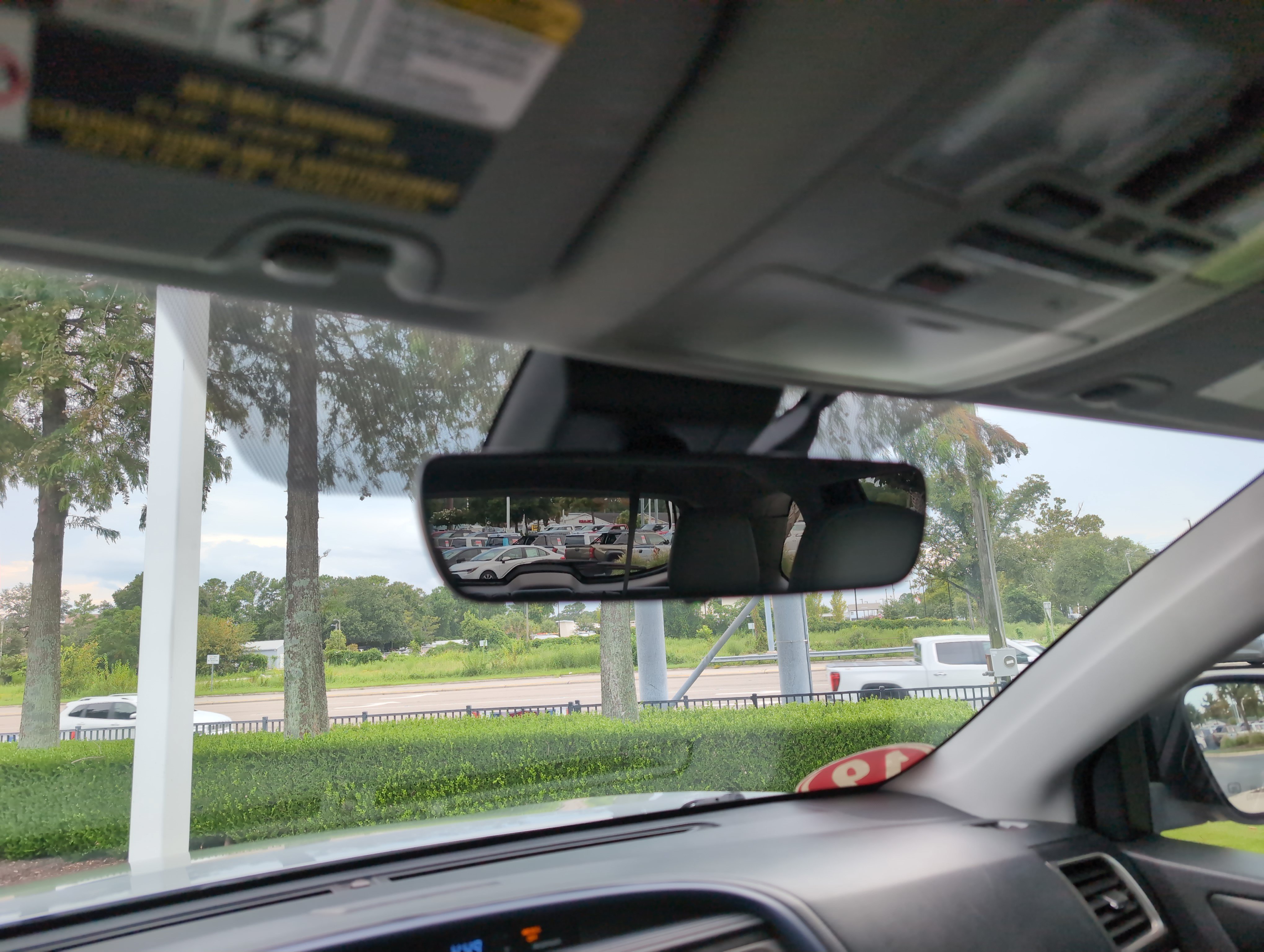 Used 2019 Toyota Highlander Limited Platinum FWD image 27