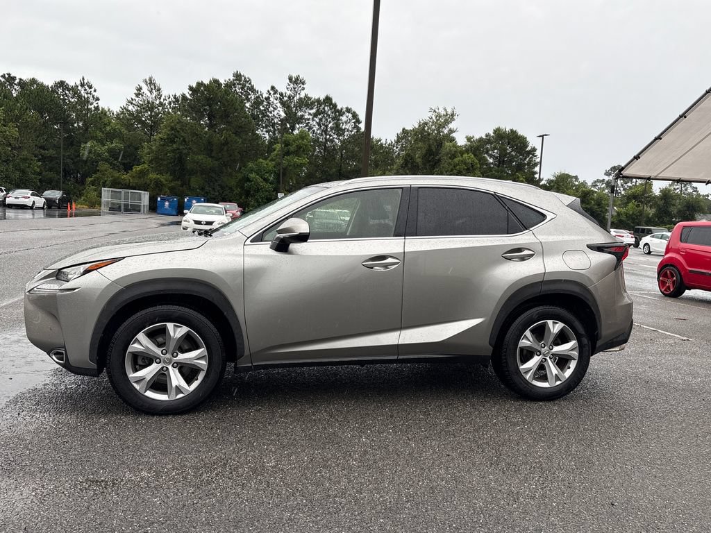 Used 2017 Lexus NX 200t FWD w/ Premium Package image 2