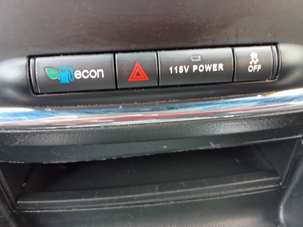 Used 2018 Dodge Grand Caravan GT FWD image 23