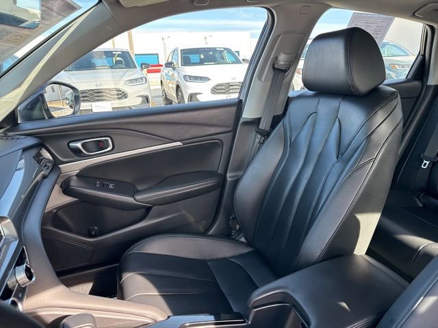 Certified 2025 Acura Integra Base image 14