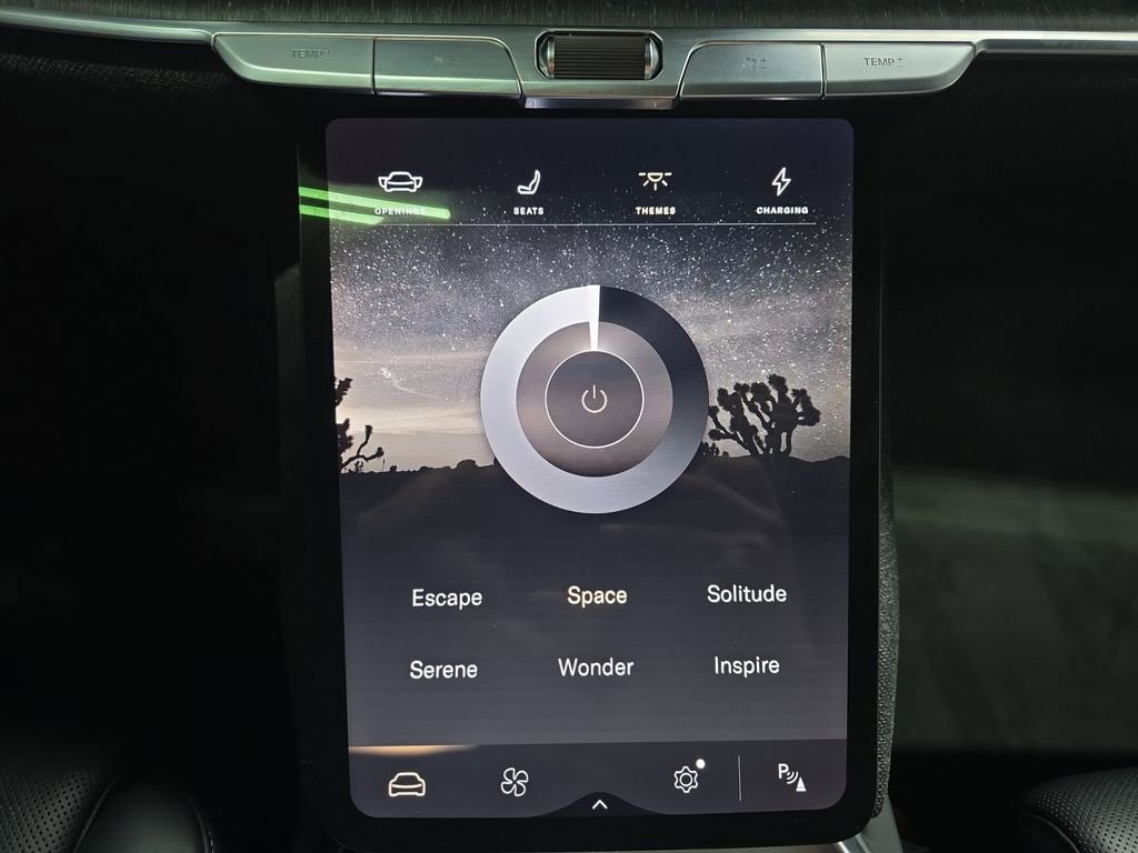 Used 2024 Lucid Air Touring image 31