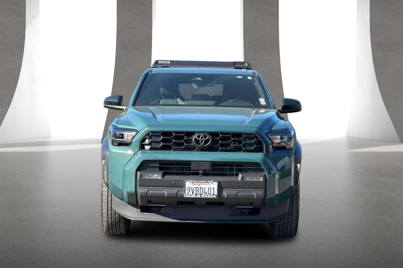 Used 2025 Toyota 4Runner TRD Off-Road Premium AWD/4WD image 9
