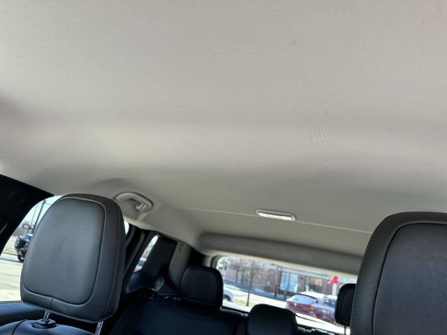 Used 2022 Jeep Renegade Limited AWD/4WD image 18