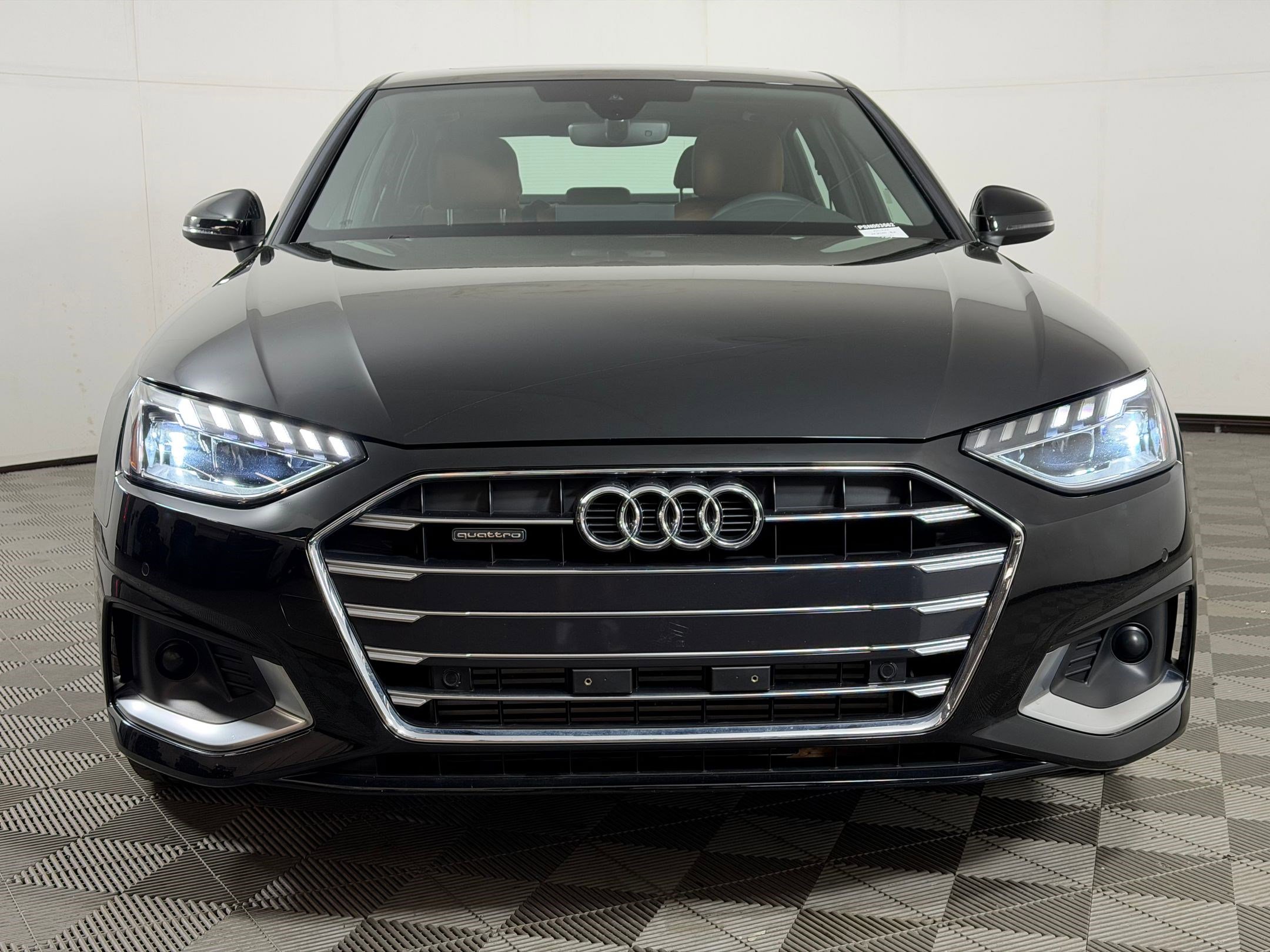 Used 2025 Audi A4 2.0T Premium w/ Convenience Package image 6