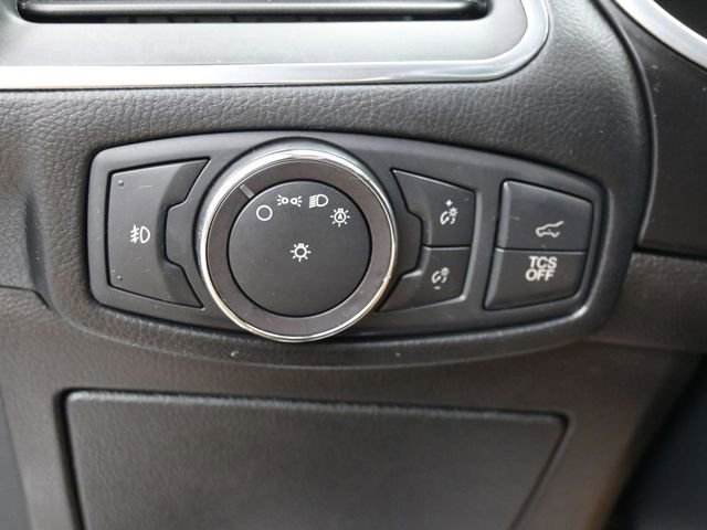 Certified 2019 Ford Edge Titanium image 23