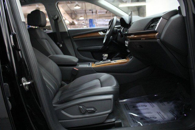 Used 2021 Audi Q5 Premium Plus image 22